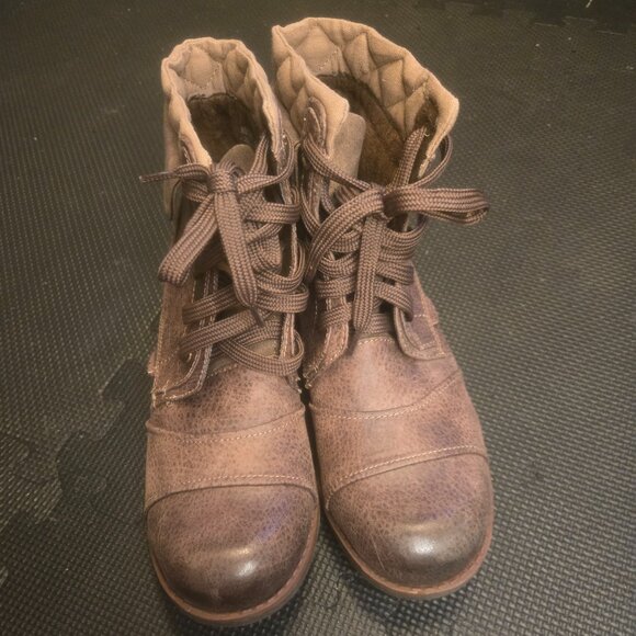 Buckle Army Ankle Boots- Brown - Picture 1 of 5